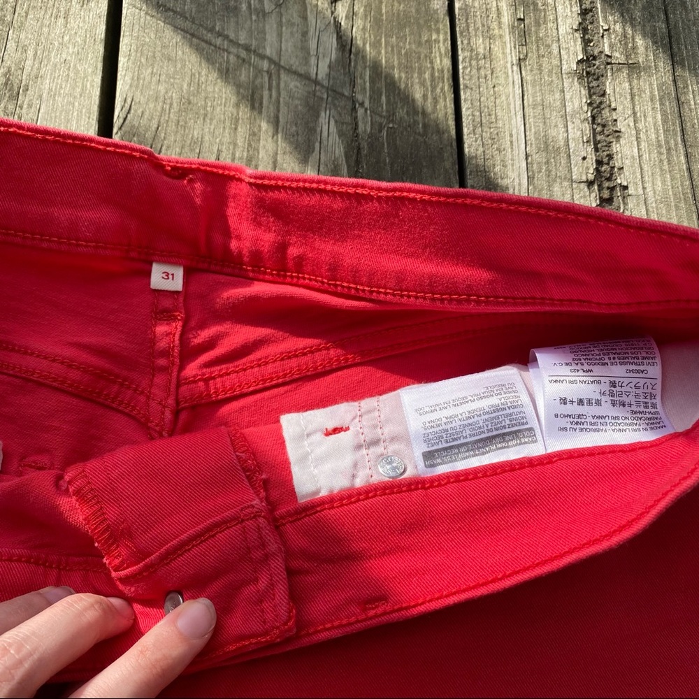 Long Red Levi’s Shorts - Picture 3 of 6